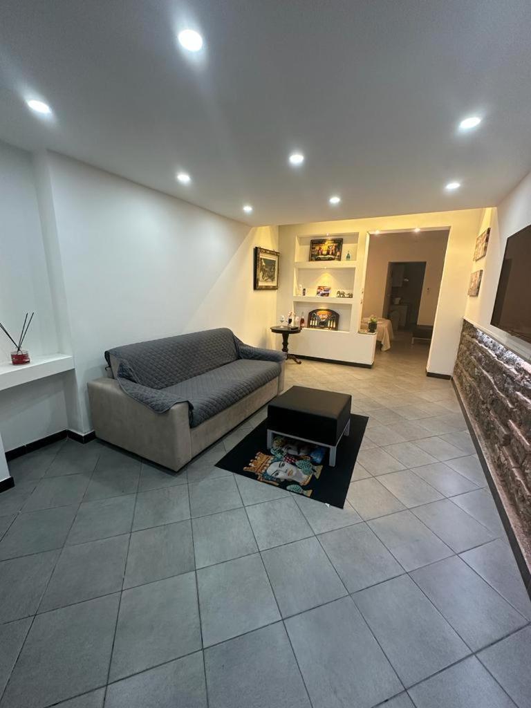 Tiziano'S Home คาตาเนีย ภายนอก รูปภาพ